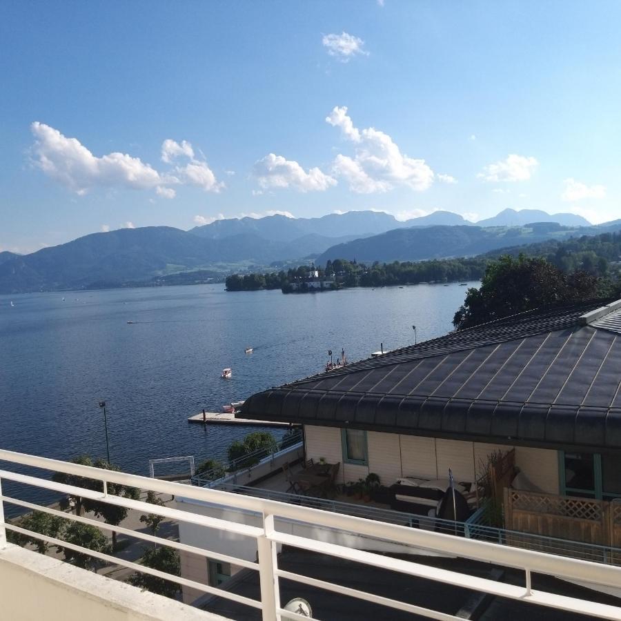 Fantastic Lake And Mountain View, First Row Lakeside غموندين المظهر الخارجي الصورة