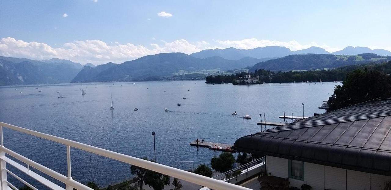 Fantastic Lake And Mountain View, First Row Lakeside غموندين المظهر الخارجي الصورة